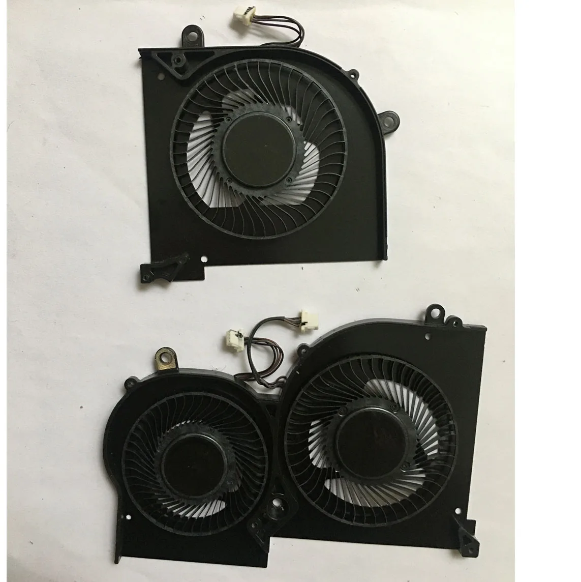 cooling Fan MSI GS65VR P65 MS-16Q4 16Q5 8RF 8RE BS5005HS-U3I BS5005HS-U3J - Image 2