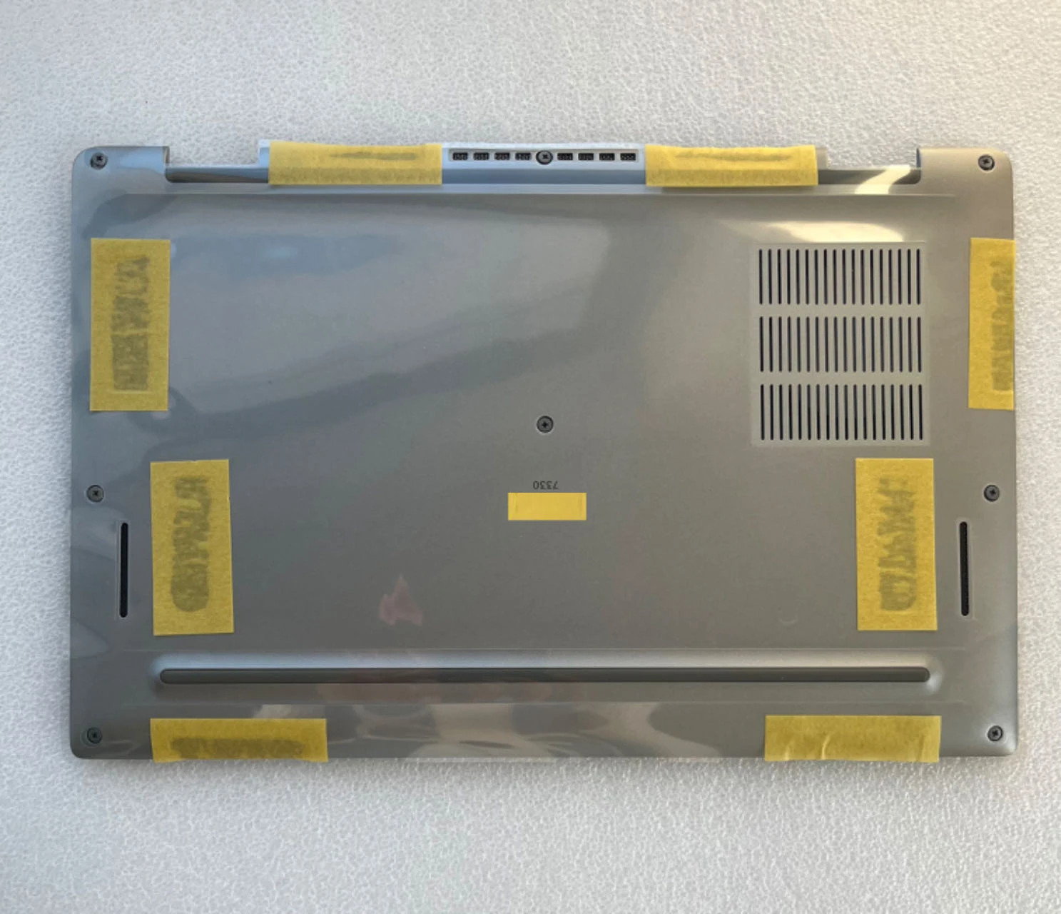 DELL Latitude 7330 E7330 bottom cover base case 0PC9MJ 0CCMJ5 - Image 4